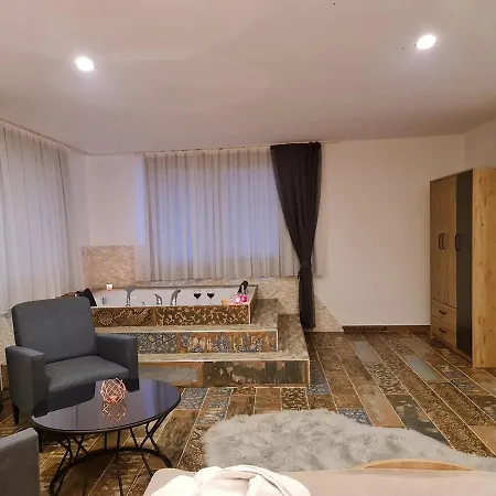 Casa Rosa Luxury W Heated Pool